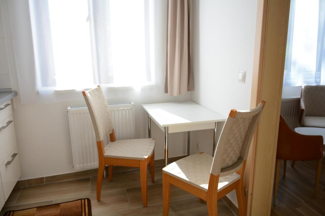 Gaestehaus Coco Krems an der Donau Extérieur photo