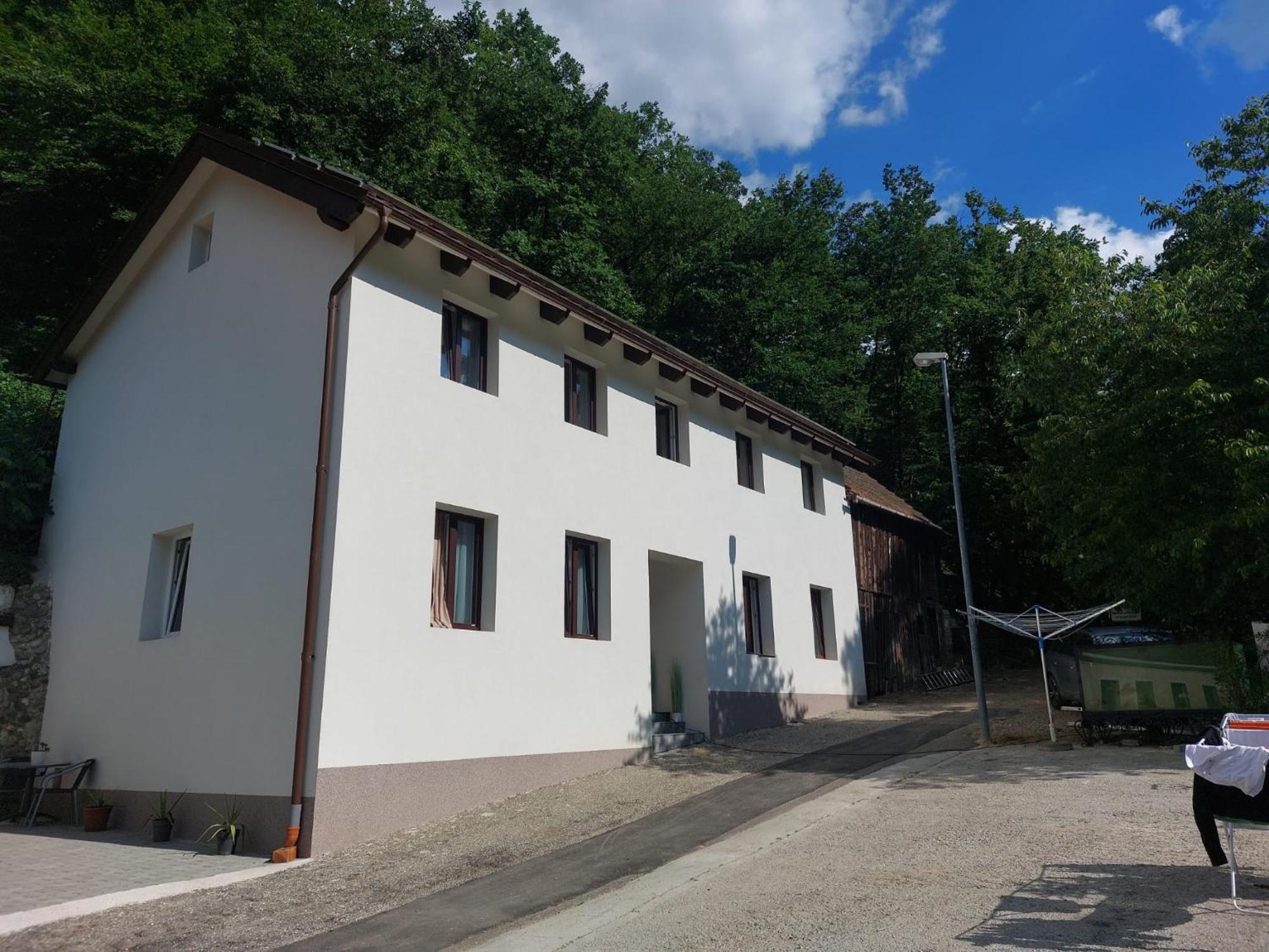 Gaestehaus Coco Krems an der Donau Extérieur photo