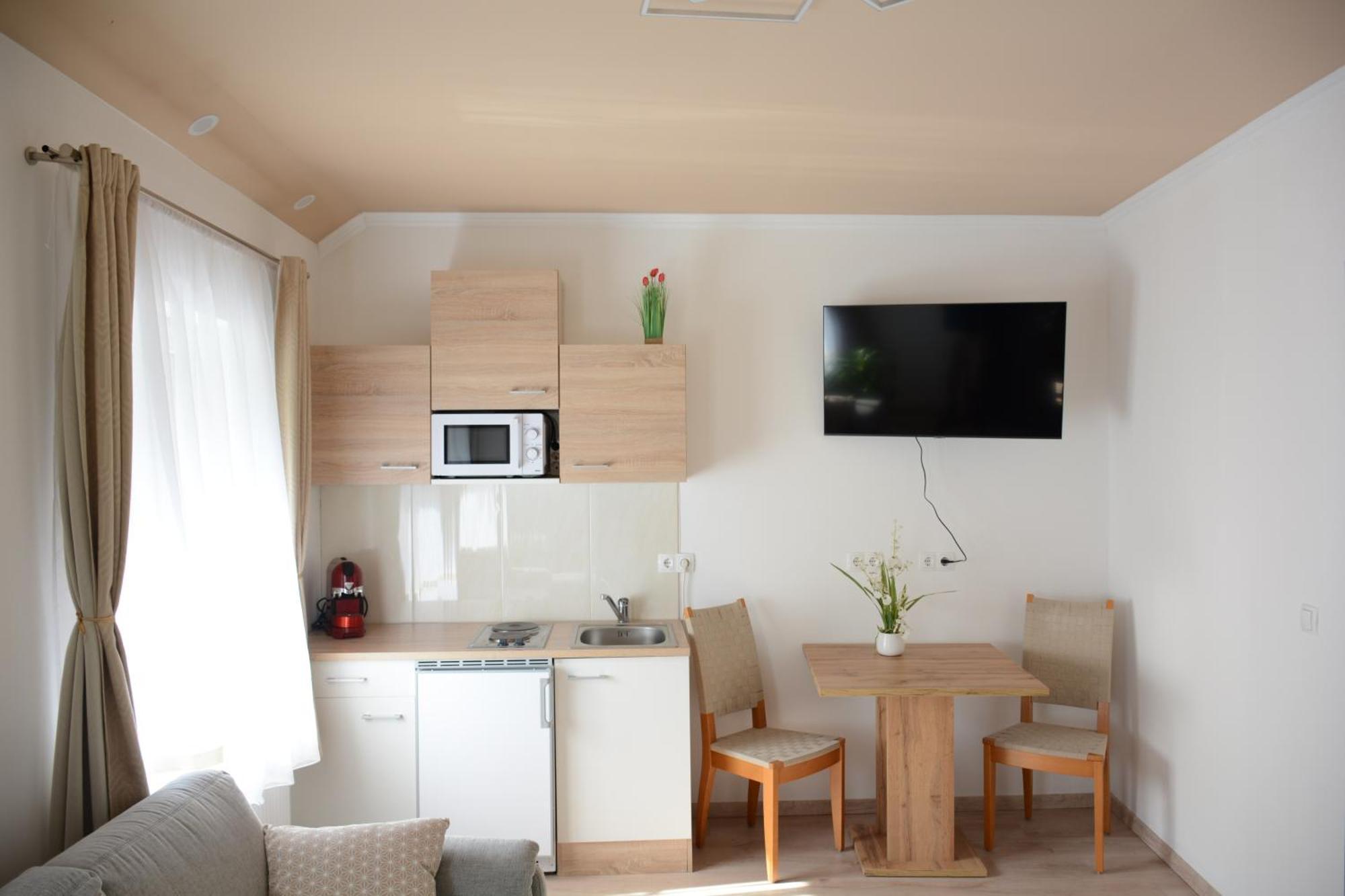 Gaestehaus Coco Krems an der Donau Extérieur photo