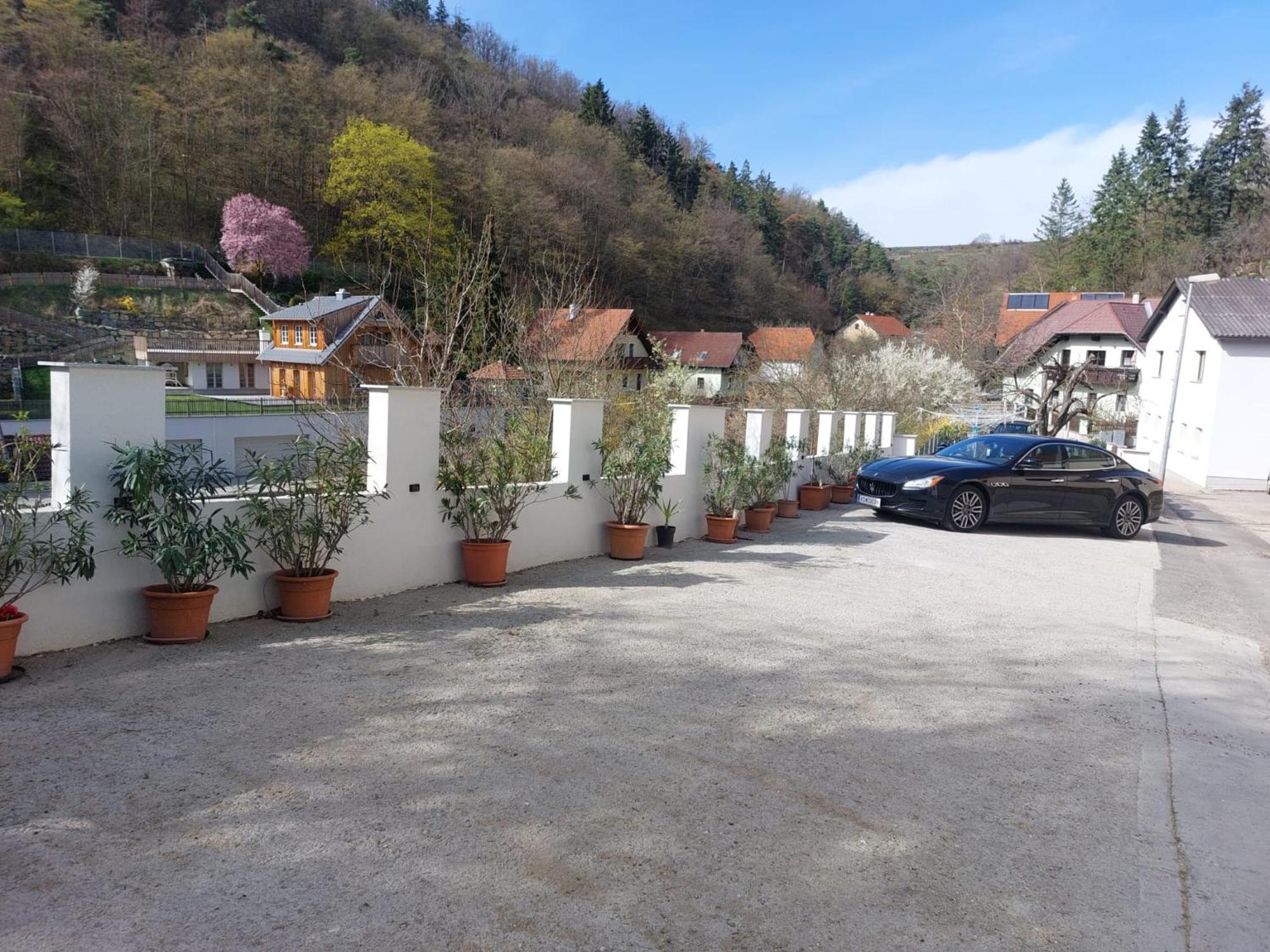 Gaestehaus Coco Krems an der Donau Extérieur photo